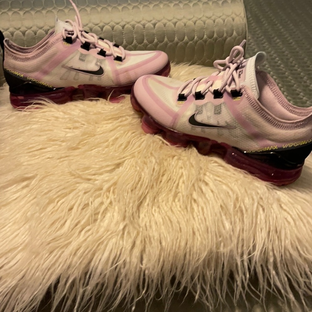 Air vapor max 2019 youth 4 women size 5.5